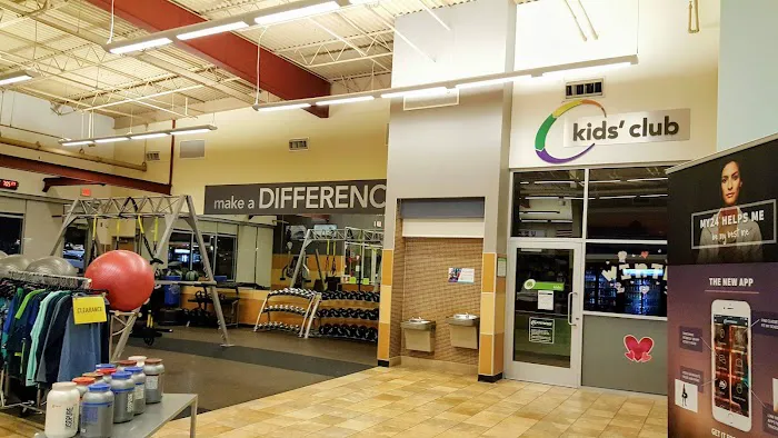 24 Hour Fitness Picture 6