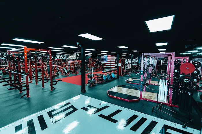 Self Made Training Facility City of Orange | Personal Fitness Center Picture 9