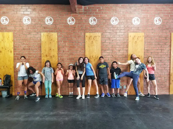 CrossFit 626 - Personal Training, Small Group, Kids, Hyrox Picture 3