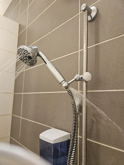 LA Fitness Picture 6