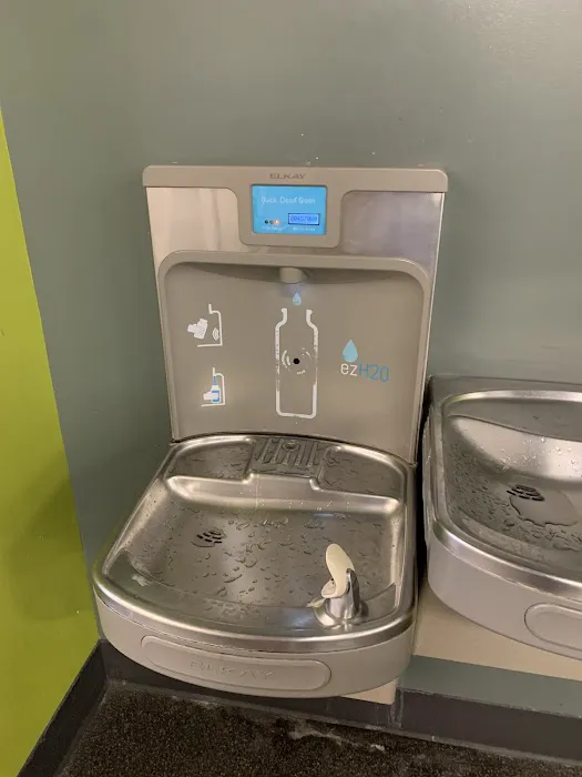 LA Fitness Picture 10