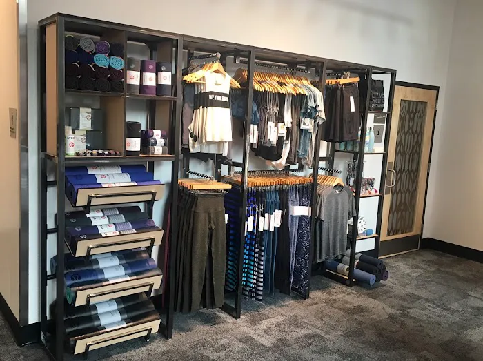 CorePower Yoga - USC Village Picture 5