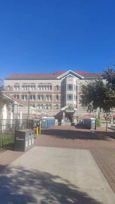 USC Village Fitness Center Picture 8