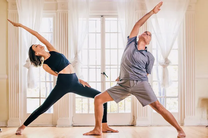 Art of Living Studio Picture 8