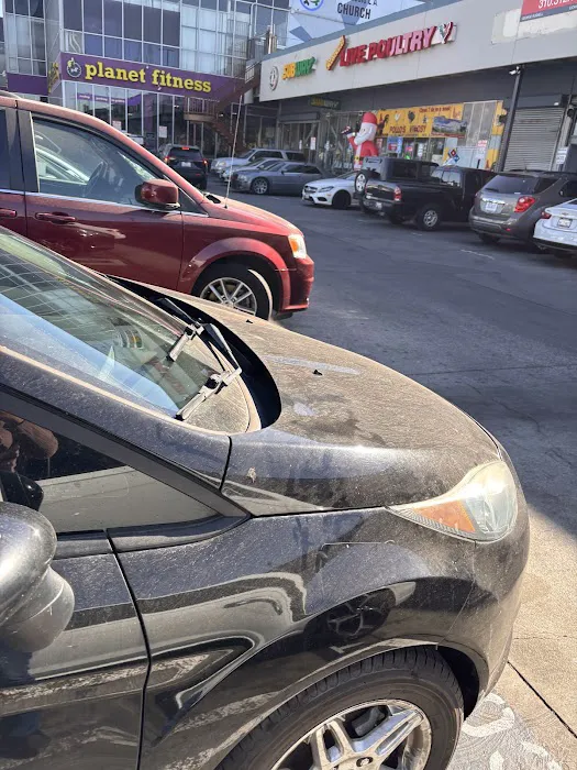 Planet Fitness Picture 7