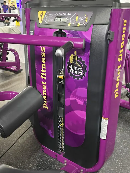Planet Fitness Picture 2