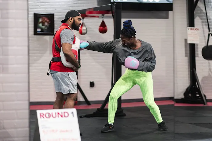 9Round Kickboxing Fitness Picture 5