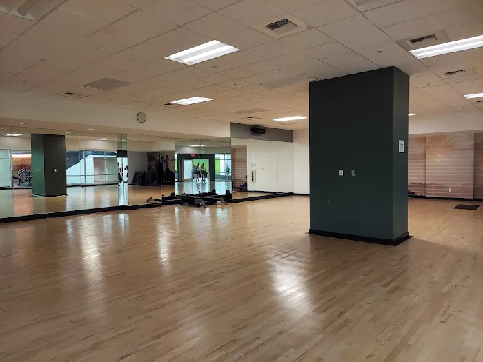 LA Fitness Picture 3