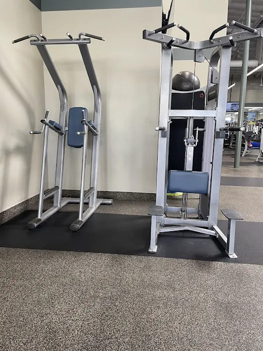 Fitness 19 Picture 2