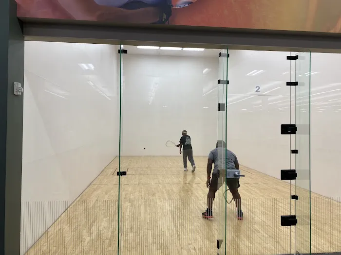 LA Fitness Picture 5