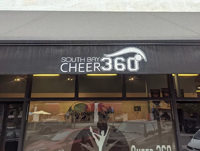 360 Tumble and Cheer Picture 5