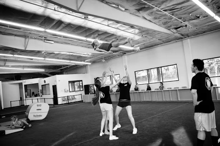 360 Tumble and Cheer Picture 1