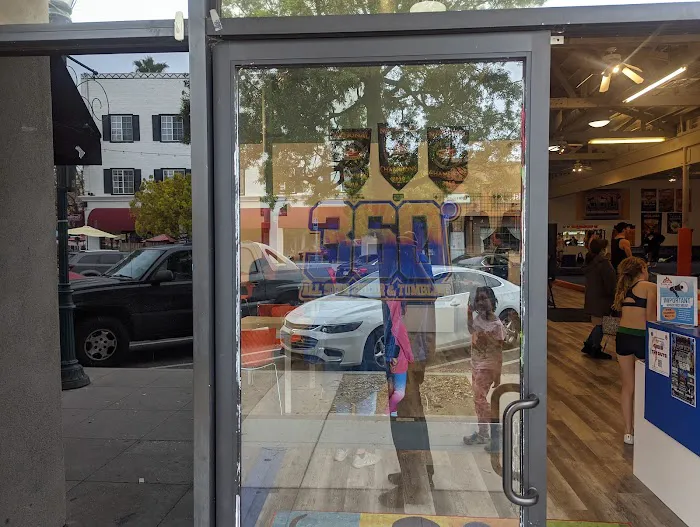 360 Tumble and Cheer Picture 3