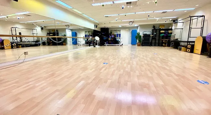 Every Body's Pilates Picture 4