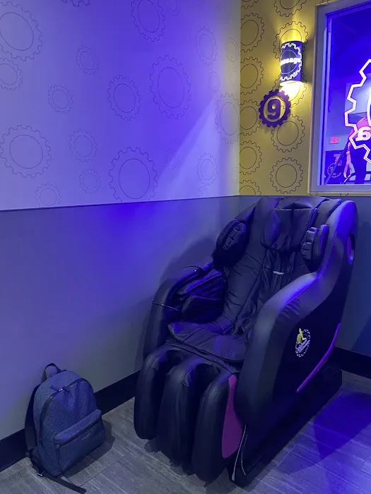 Planet Fitness Picture 8