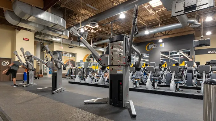 24 Hour Fitness Picture 8