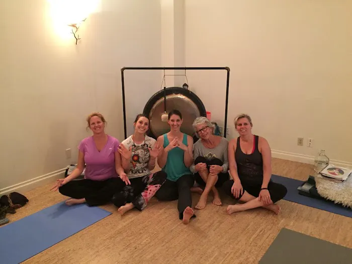 Full Circle Yoga & Healing Arts Picture 4