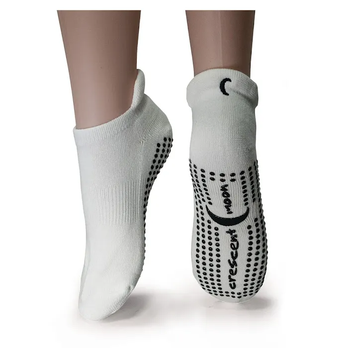 Crescent Moon Yoga Picture 5