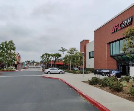 UFC GYM Huntington Beach