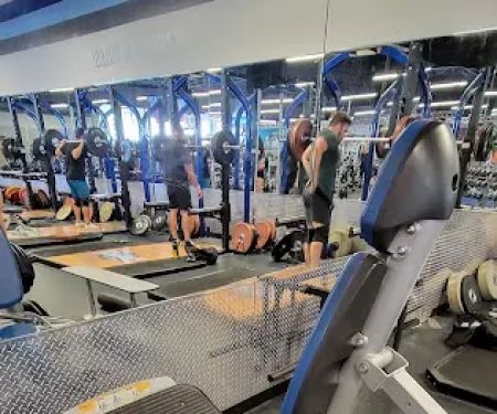 Crunch Fitness - Fountain Valley