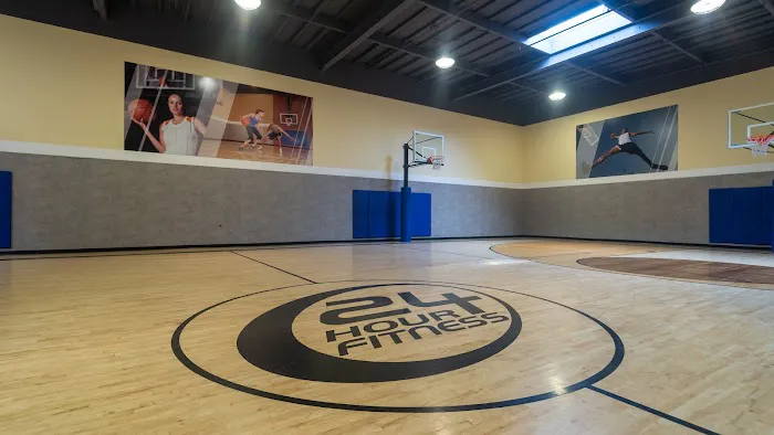 24 Hour Fitness Picture 2