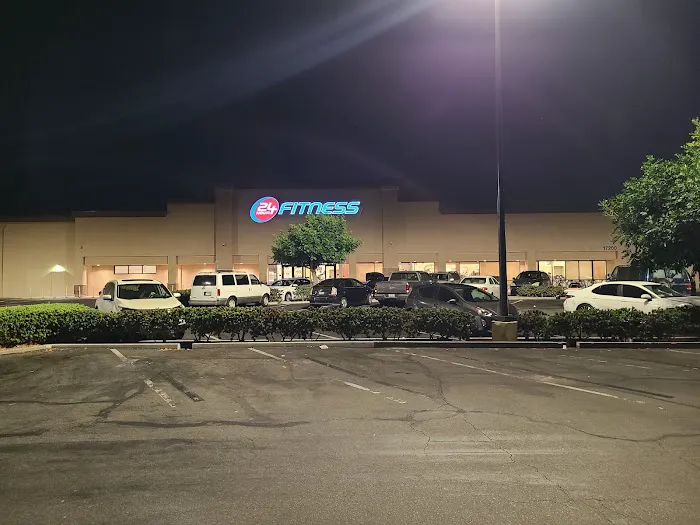 24 Hour Fitness Picture 8