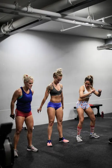 CrossFit Downtown Santa Ana Picture 4