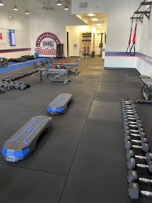F45 Training Costa Mesa Square Picture 10