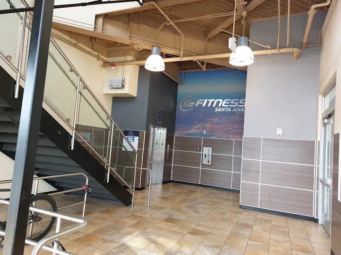 24 Hour Fitness Picture 5