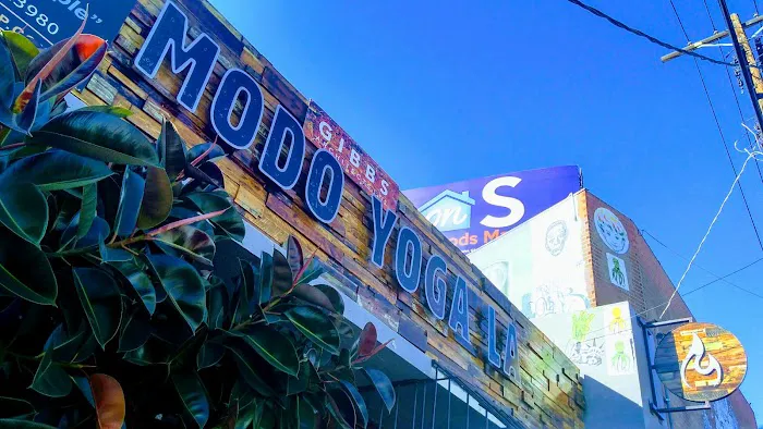 Modo Yoga LA - East Picture 1