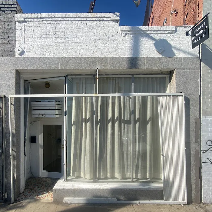 l.a. springs Picture 1