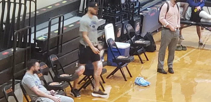 Caltech Athletics (Braun Gym) Picture 1