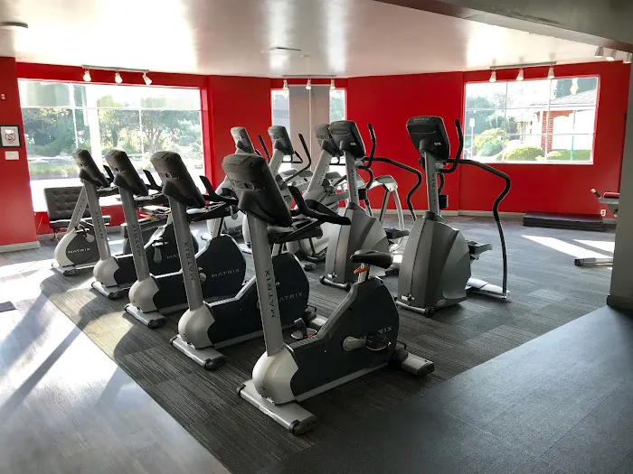 Snap Fitness San Marino (Mission St.) Picture 4