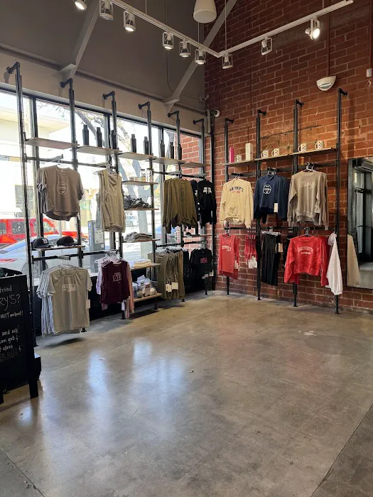 Barry's Pasadena Picture 3