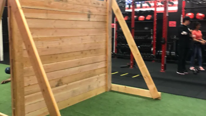 Hardcore Fitness Pasadena Picture 1