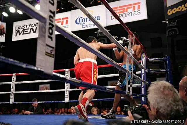 Young Boxing Picture 10