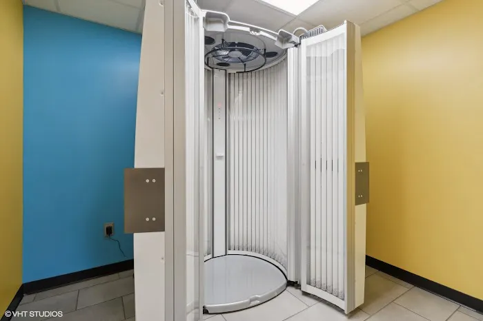 Crunch Fitness - Monrovia Picture 1