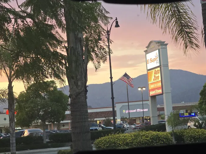 Planet Fitness Picture 3