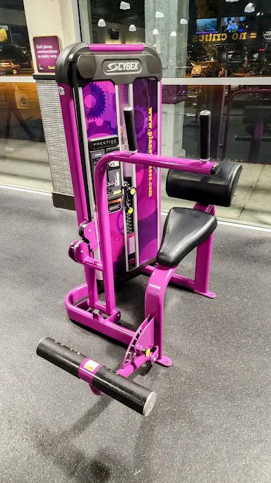 Planet Fitness Picture 8