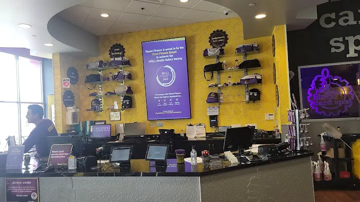 Planet Fitness Picture 8