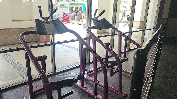 Planet Fitness Picture 9