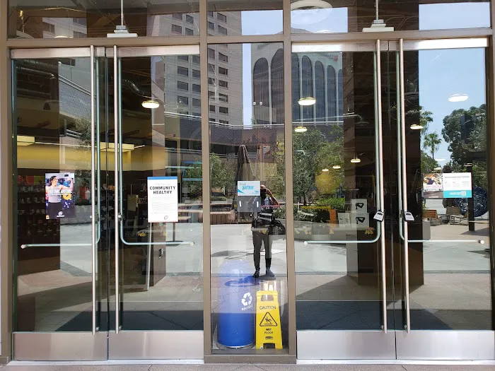 24 Hour Fitness Picture 1