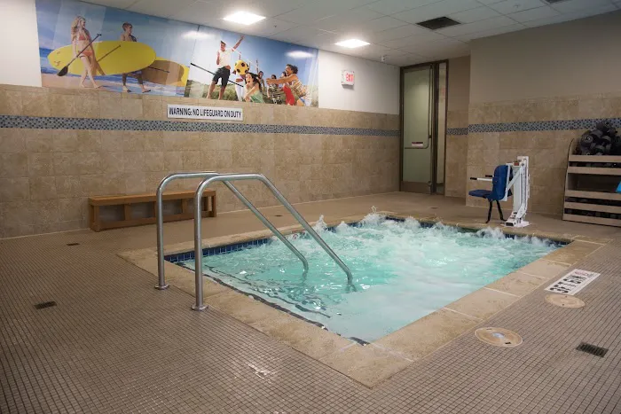 24 Hour Fitness Picture 7