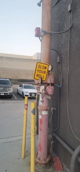 Hardcore Fitness Huntington Beach Picture 2