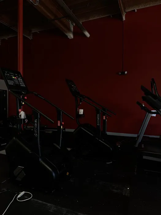 OC Strength Lab Picture 8