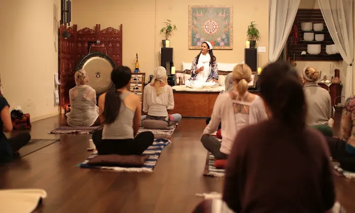 Seventh Chakra Yoga Picture 4