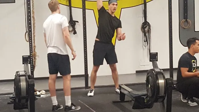 CrossFit Costa Mesa Picture 10