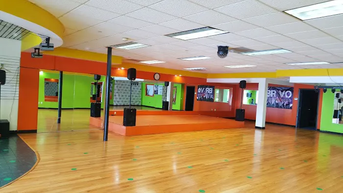 BRAVO Cardio Club SANDY Zumba Picture 9