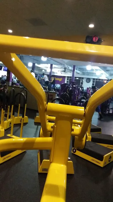 Planet Fitness Picture 7