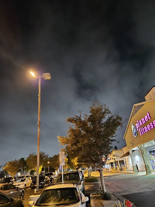 Planet Fitness Picture 10